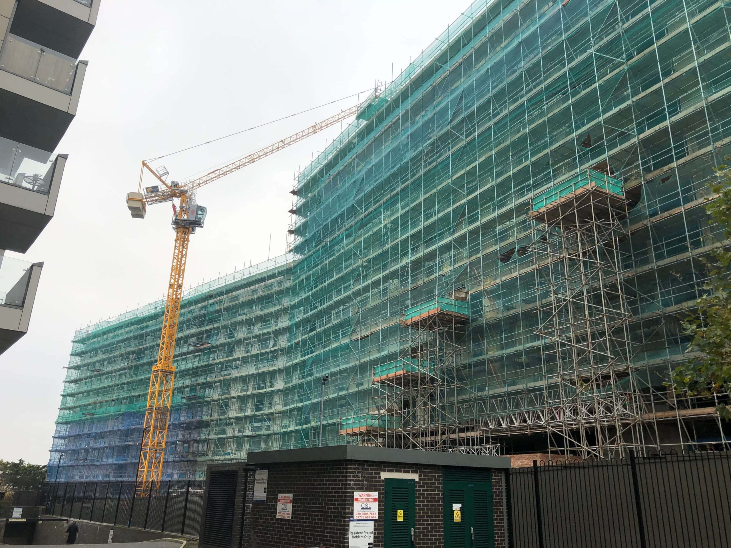 <div class="icon"><picture><!--[if IE 9]><video style='display: none;'><![endif] --><!--[if IE 9]></video><![endif] --><img src="/application/files/4717/1775/6699/Flat_Roofs_-_WIDOPAN.svg" alt="Flat Roofs - WIDOPAN.svg" class="content-editor-image-left" height="30" style="float: left;" width="28" /></picture></div>

<div class="icon-text">
<p>Flat Roof</p>
</div>

<div class="icon"><i class="fas fa-location-arrow"></i></div>

<div class="icon-text">Wembley, HA9
<p> </p>
</div>

<div class="icon"><i class="fa fa-calendar"></i></div>

<div class="icon-text">October 2022
<p> </p>
</div>
